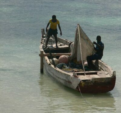 Pêcheurs sur bateau